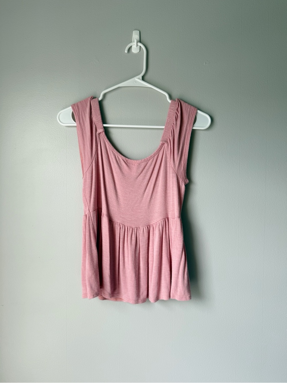 Livi by Olivia Rae Flowy Light Pink Short Sleeve Baby Doll Top - Picture 2 of 3
